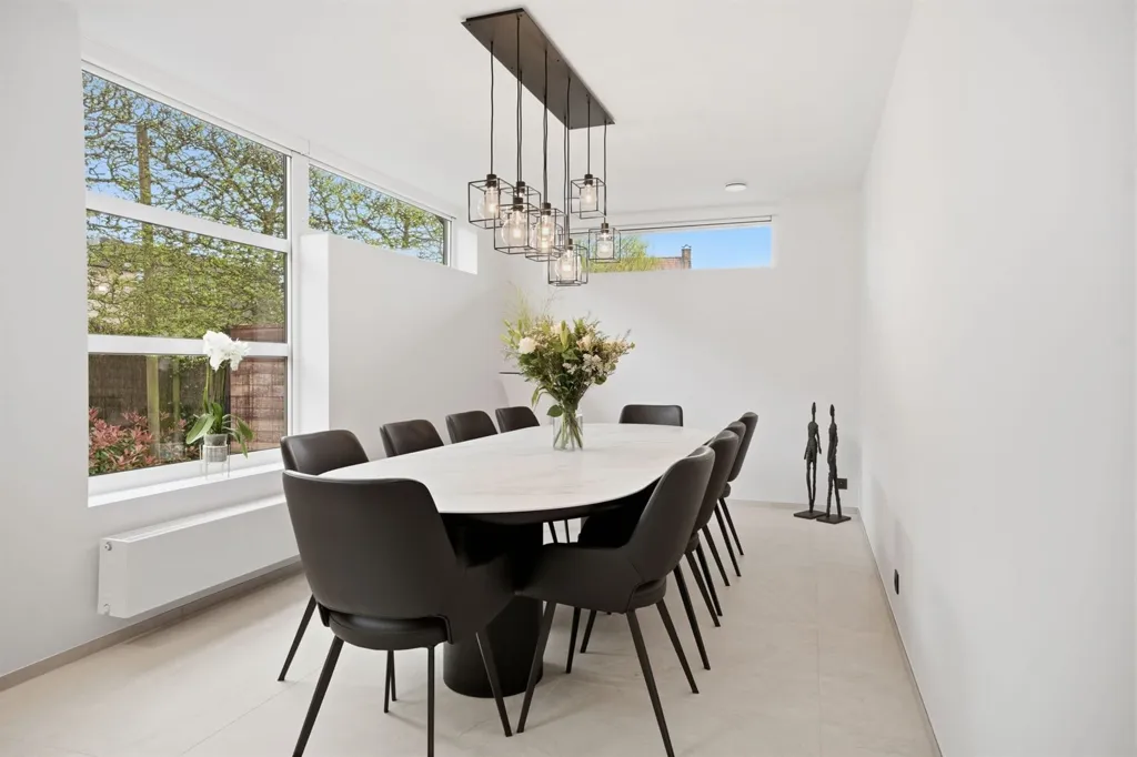 Söögituba - Luxury Villa with Pool in Staden