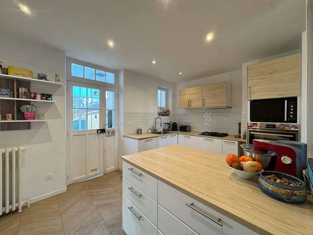 Cucina - Character House with Garden in Melun Centre