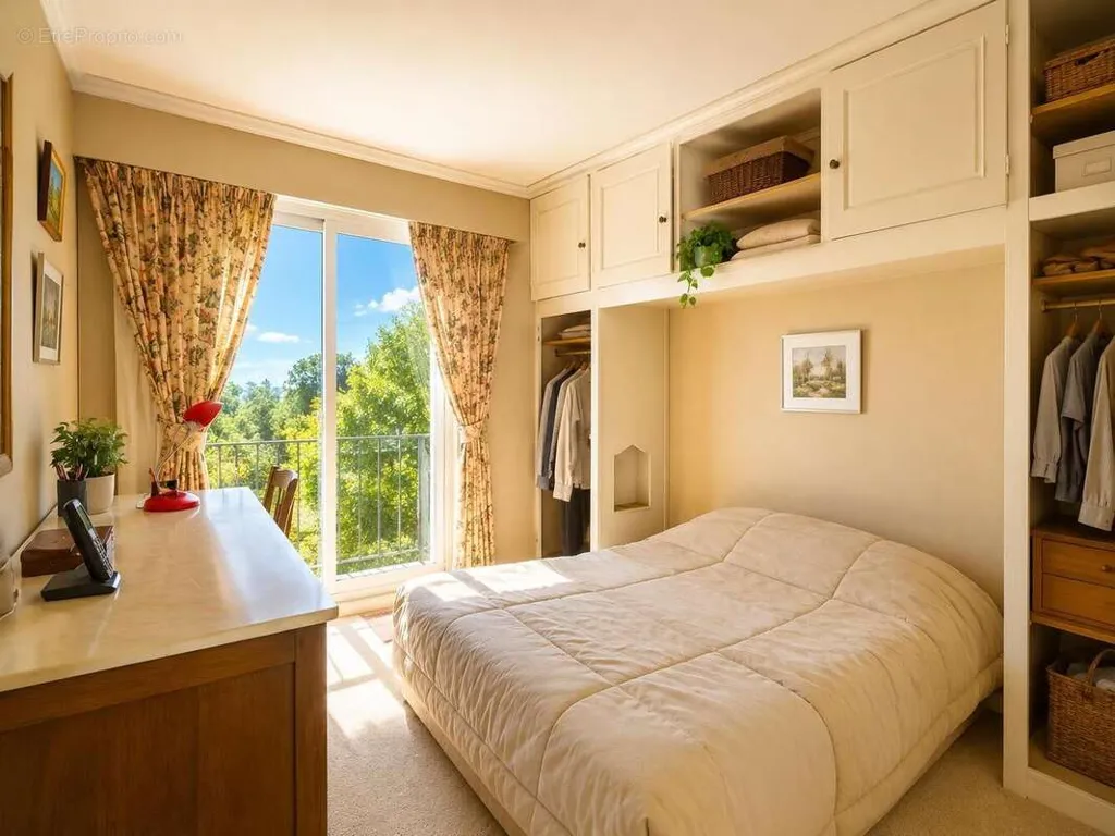 Chambres - Appartement avec Terrasse au Cœur des Poètes à Nice
