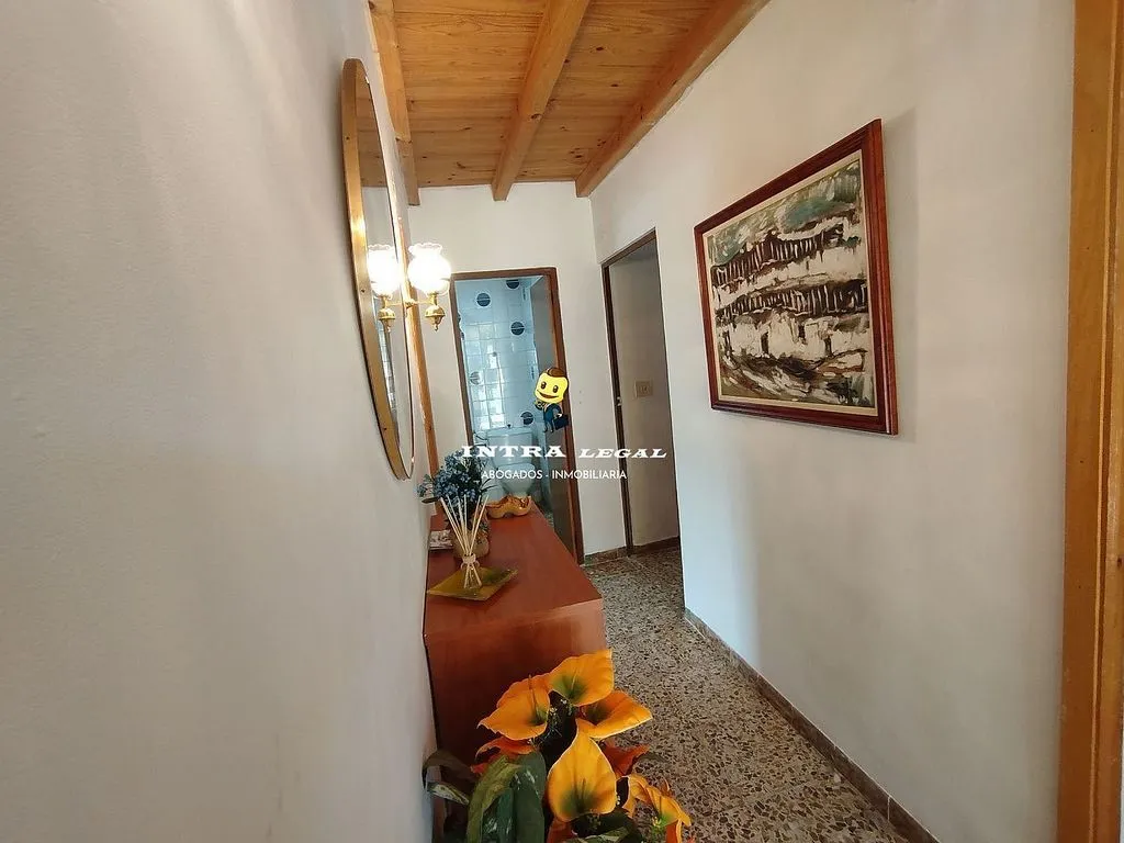 Entrée - 3-Bedroom House with Chimney in Cabrillas