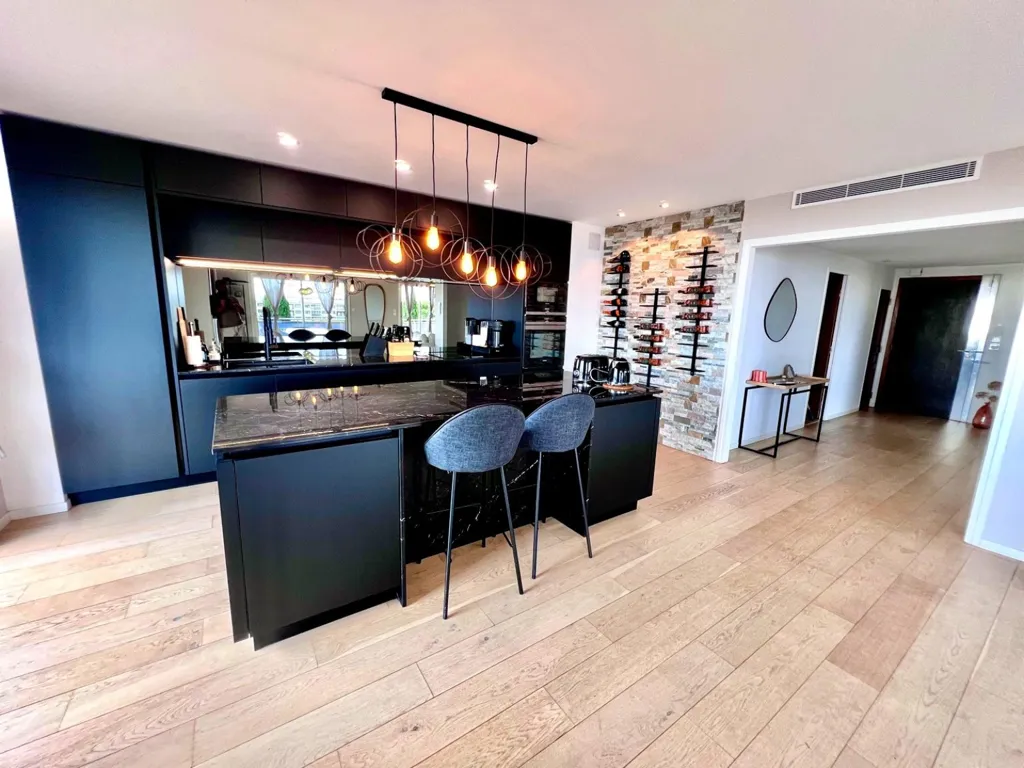 Cucina - Apartment with Panoramic Sea View in Nice
