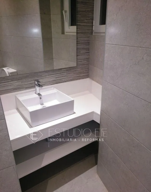 Salles de bain - Furnished Flat with Central Heating in Salamanca