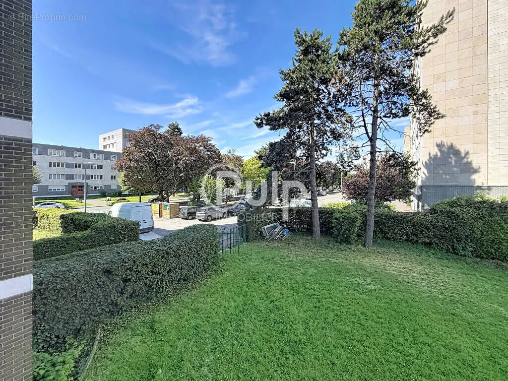 Jardin - Appartement avec Garage dans Résidence Sécurisée à Loos