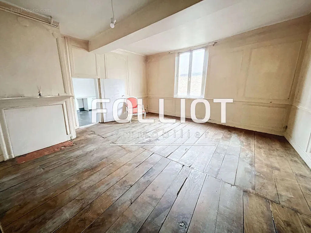Elutuba - Charming Duplex Apartment in Fougères Centre