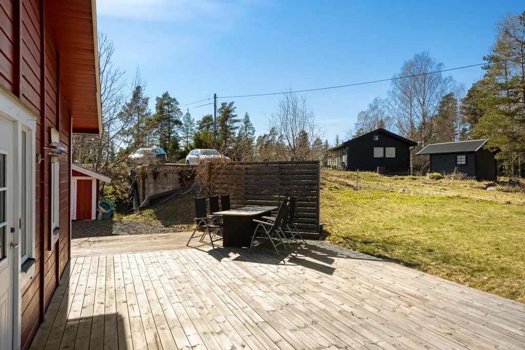Terrasse - Spacious House with Open Plan in Norrtälje