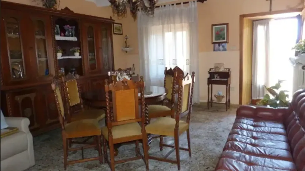 Salle à manger - Rustic Property with Garden in Cervere