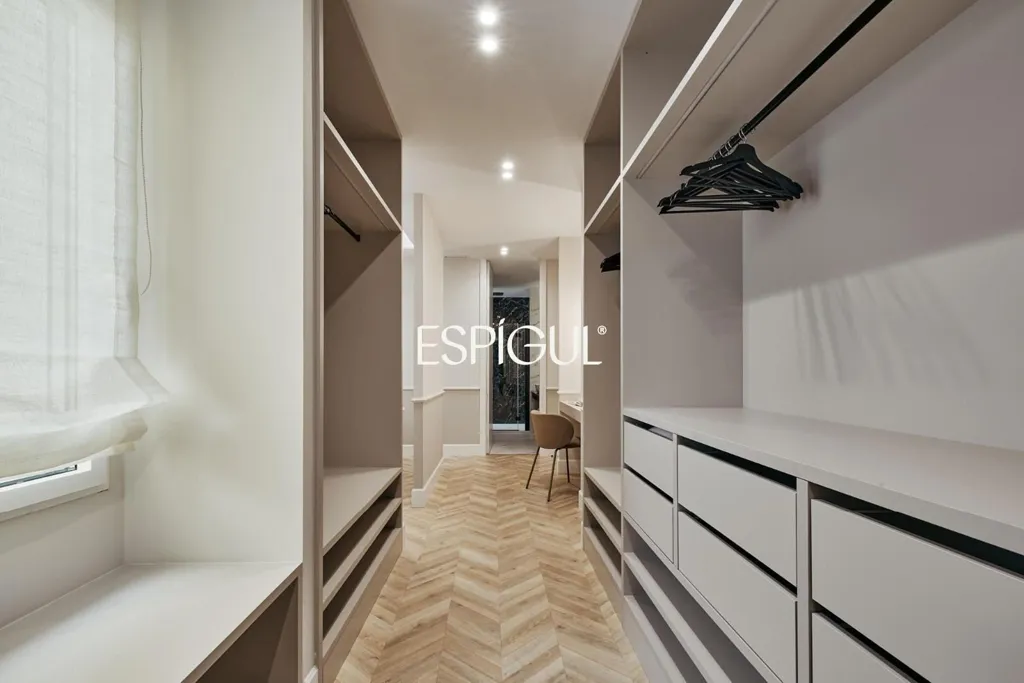 closet_dressing