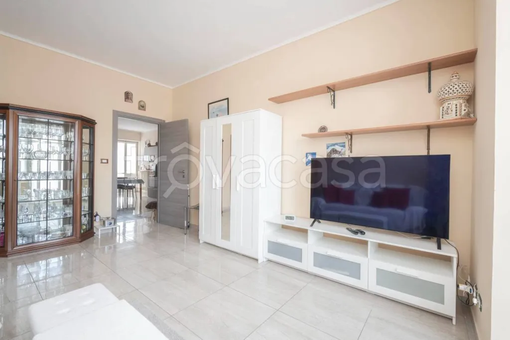 Séjour - Panoramic Apartment with Balcony in Collegno