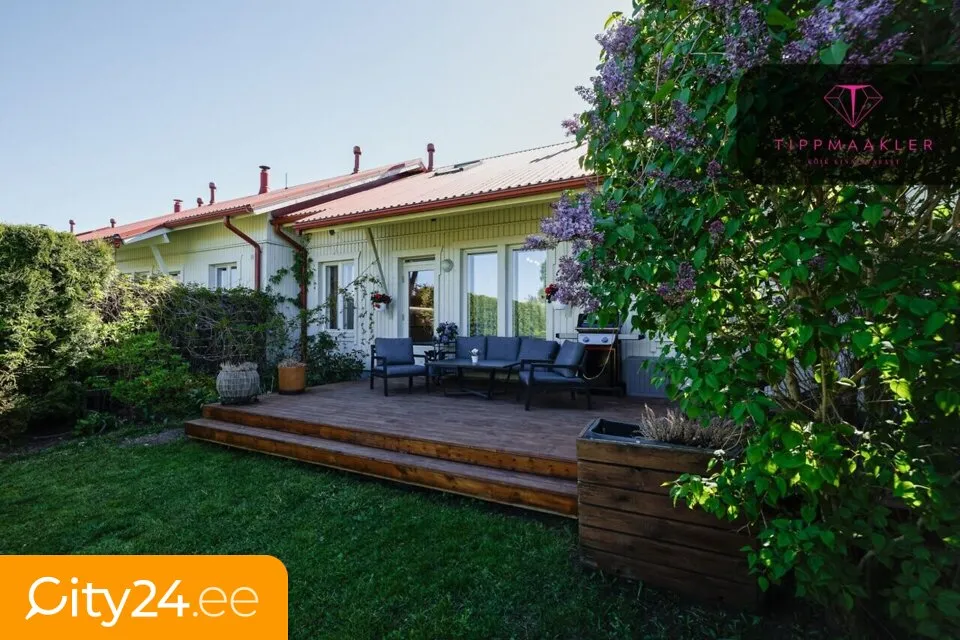 Giardino - Apartment with Private Garden and Sauna in Vaela