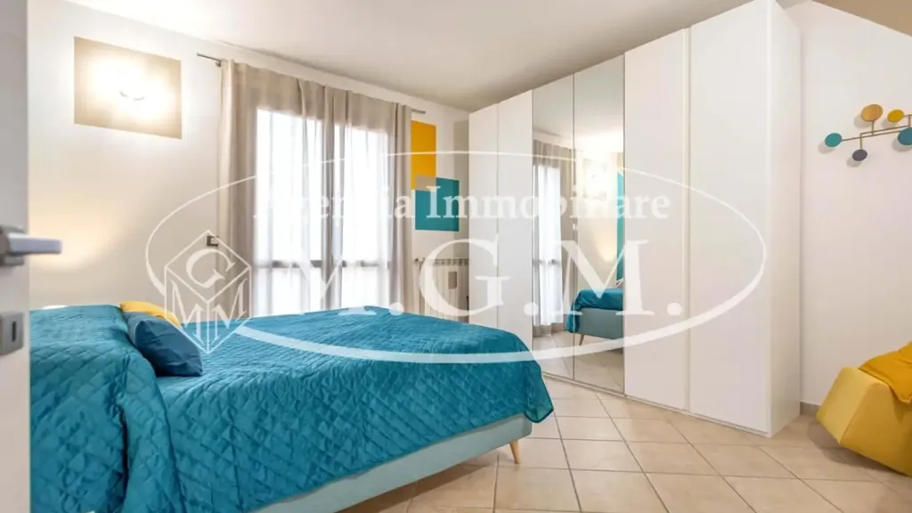 Chambres - Modernised Apartment with Mansard in Lavaiano