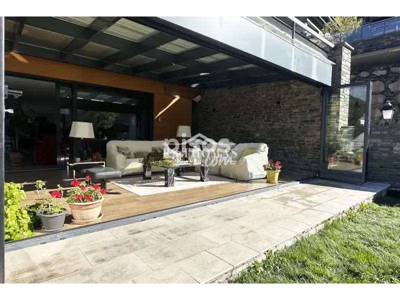 Terrass - Exclusive Chalet with Mountain Views in Anyós