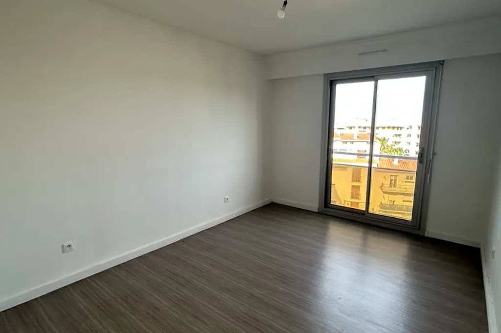 Stanze - Bright Apartment with Balconies in Perpignan