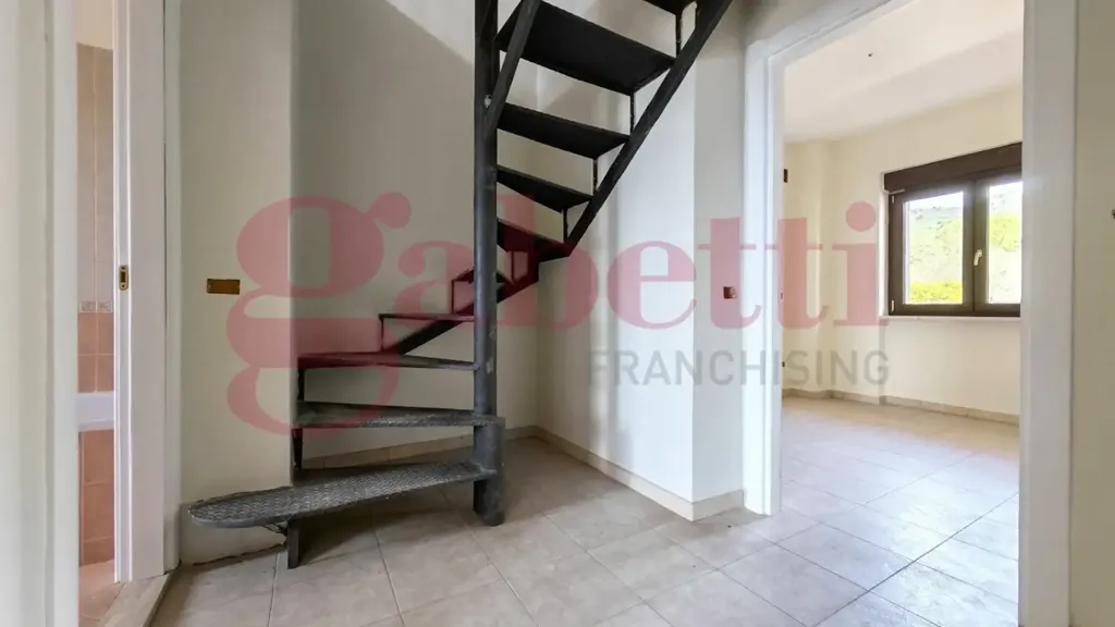 Pièces - Terraced Villa with Panoramic View in Guardia Sanframondi