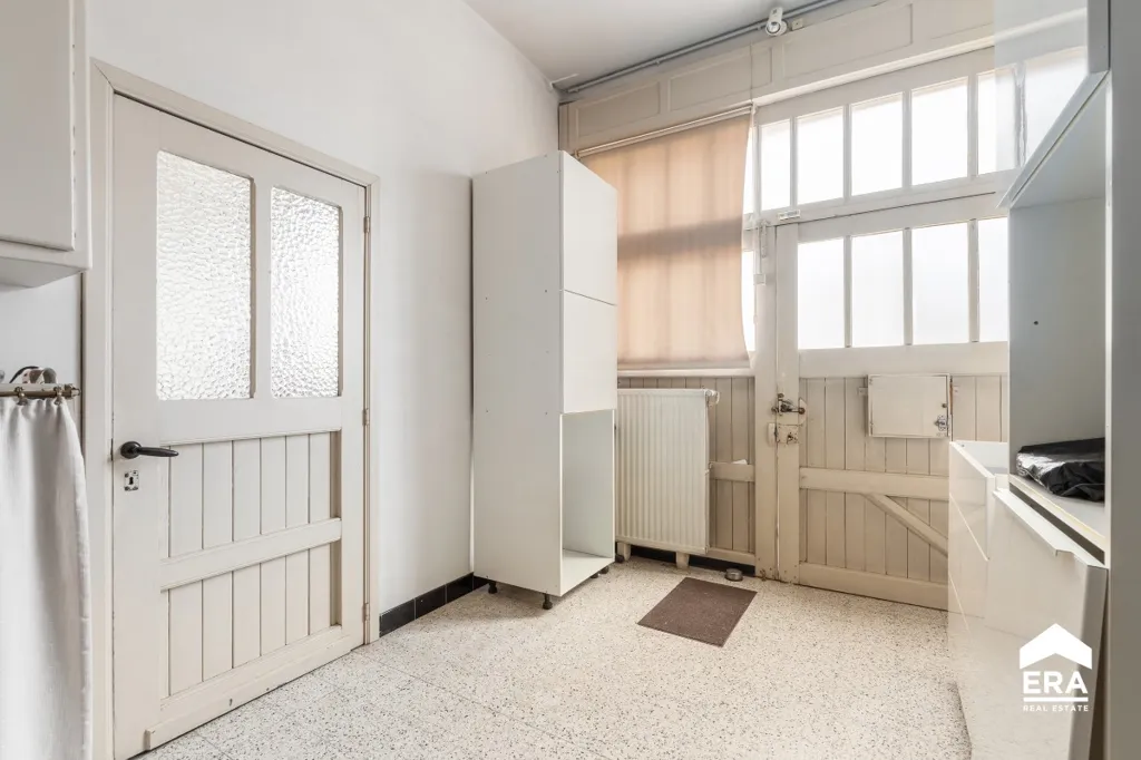 Buanderie - Maison Semi-Détachée avec Cour Solaire à Gingelom