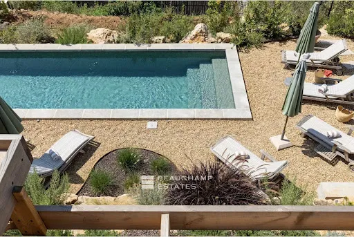 Vue aérienne - Villa de Luxe avec Piscine à Valbonne