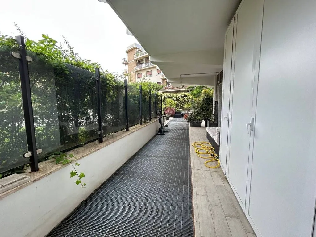 Balcon - Luxury Flat with Private Garden in Monteverde, Rome