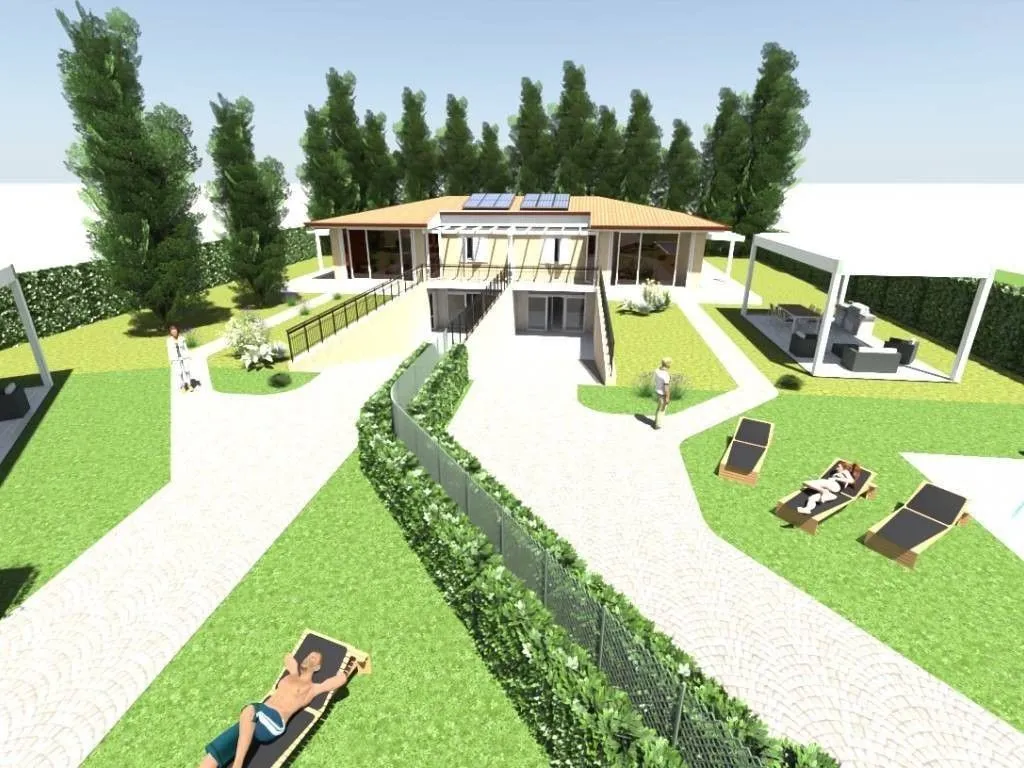 Luxury Villa with Private Garden in Pomezia