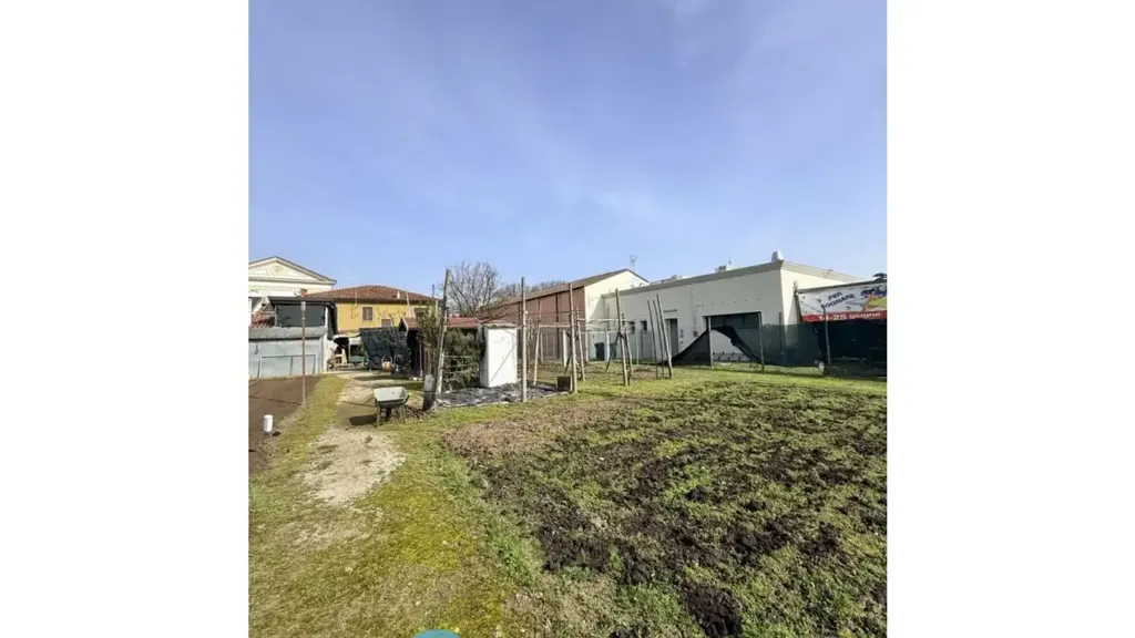 Jardin - Semi-Detached Villa with Garden in Camin, Padua