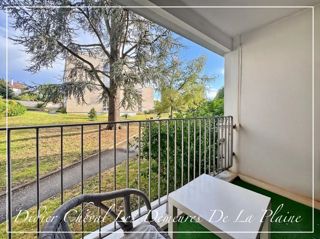 Rõdu - Renovatable Apartment with Garden View in Bailly
