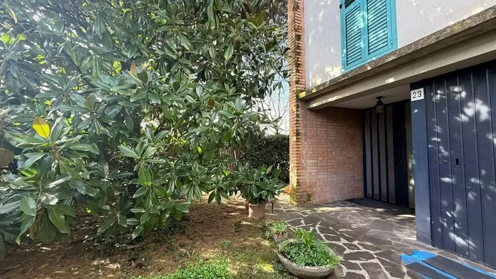 Extérieur - Semi-Detached Villa with Private Garden in Faenza