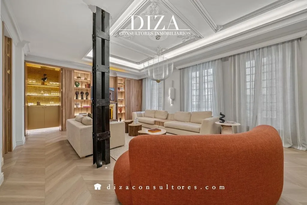 Elutuba - Luxury 6-Bedroom Apartment in Madrid