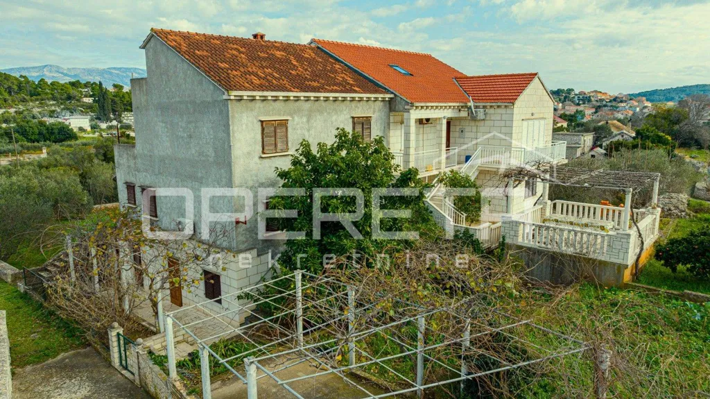 Vista aerea - Multi-Functional House with Sea View in Lumbarda
