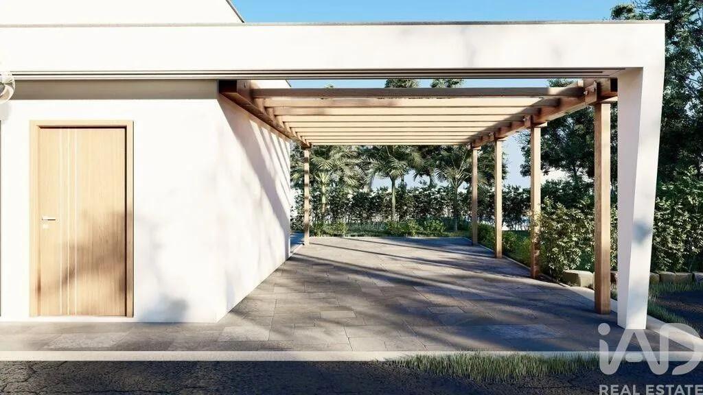 Under Construction House with Pool in Alfarim