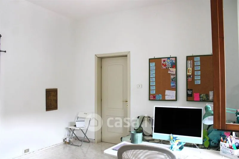 Bureau - Triplex Villa with Pool in Borgo Vercelli