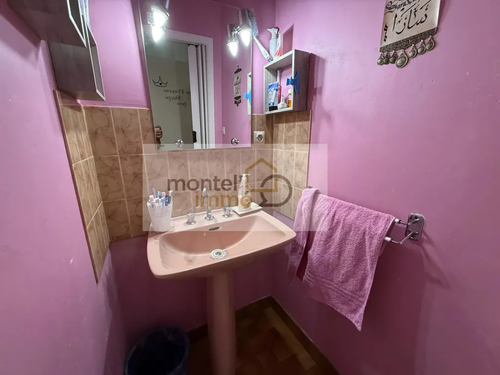 Bathrooms - Ground Floor House with Garden in Pracontal
