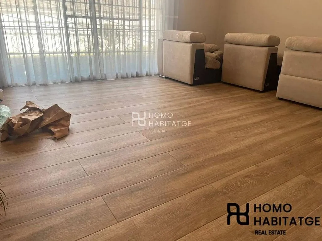Elutuba - Modern Flat with Balcony in Egara, Terrassa