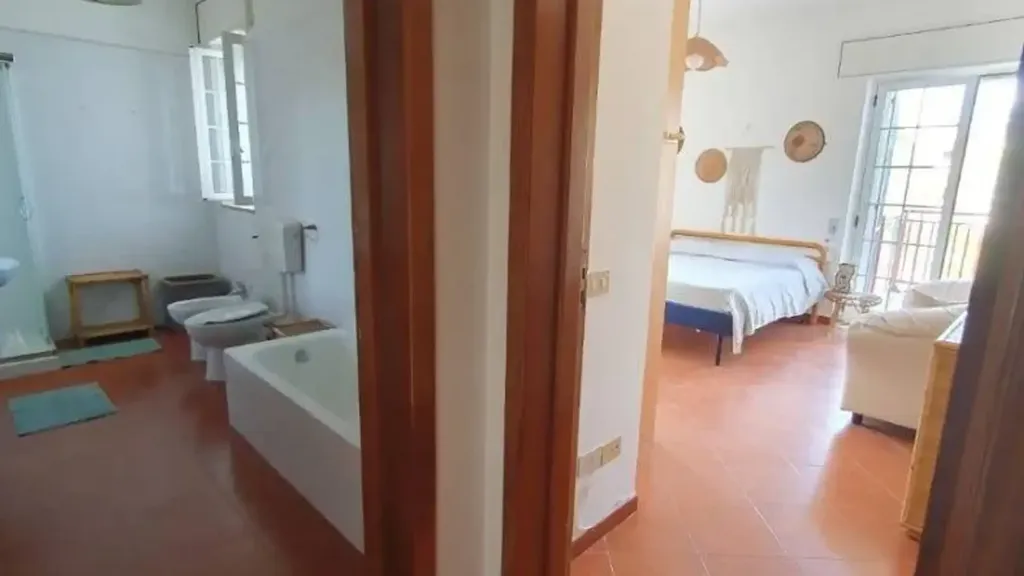 Vannitoad - Villa with Garden near Lizzano Beach
