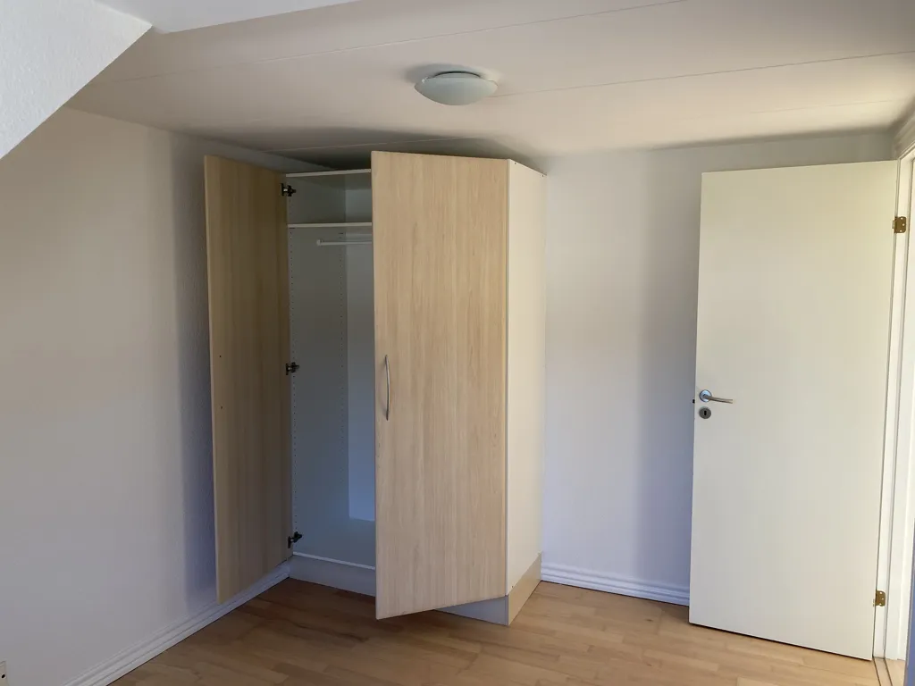 Pièces - Renovated 2-Bedroom Apartment in Aalborg