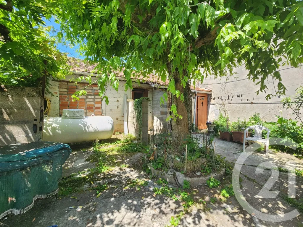 Aed - 4-Piece House with Garden in Lesparre-Médoc Centre