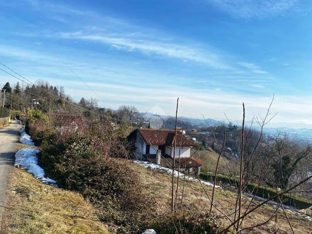 Aed - Rustic Property with Garden in Bra