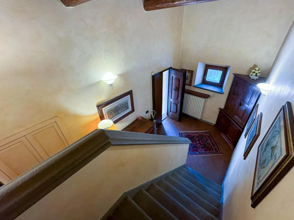 Pièces - Restored Apartment in Scandicci Convent