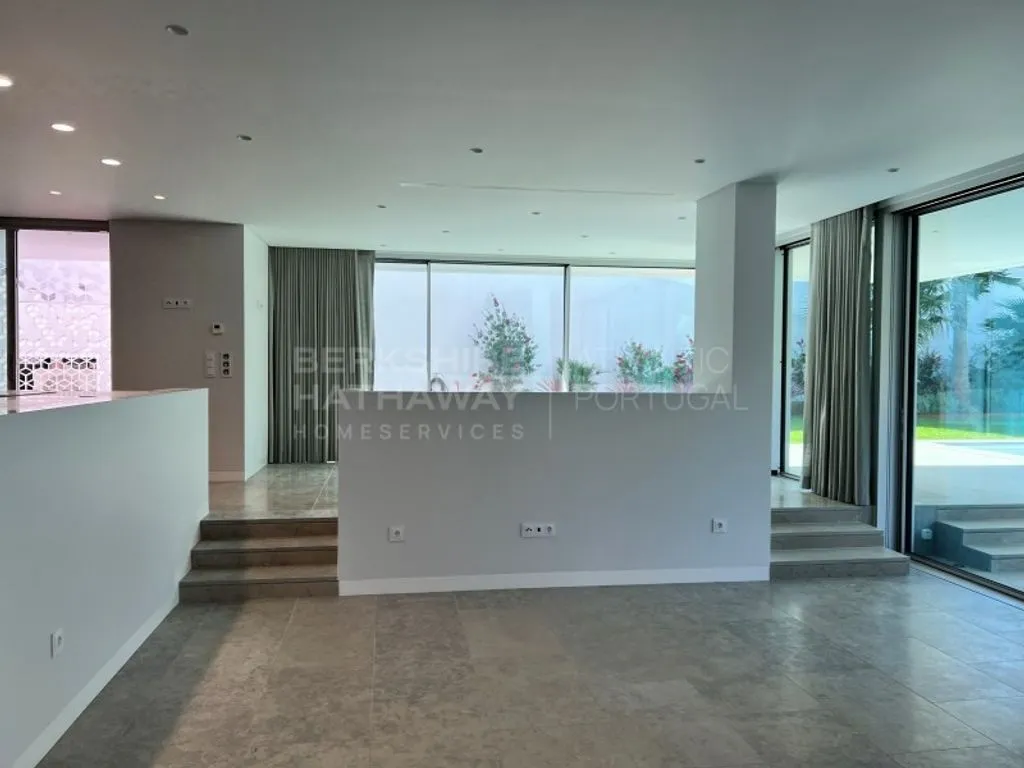 Living Room - Luxury Duplex with Pool in Cascais
