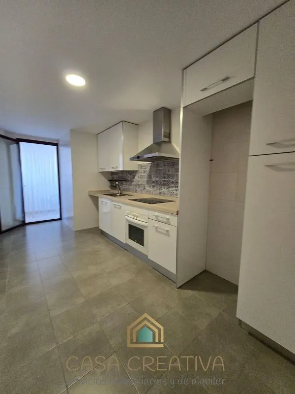 Kitchen - Apartment with Balcony in Náquera