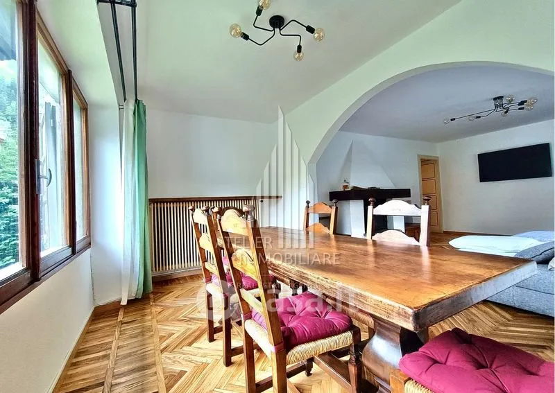 Söögituba - Historic Villa Apartment in Courmayeur Centre