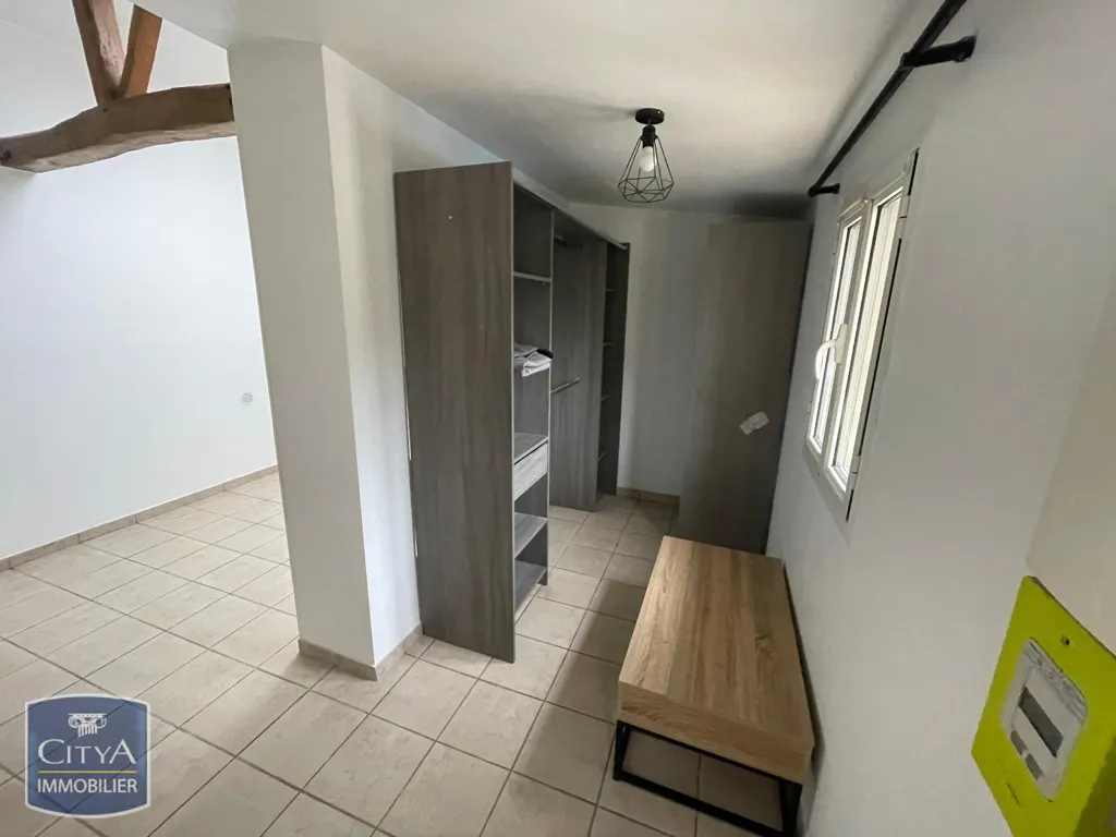 Toad - Renovated Flat with Parking in Warluis