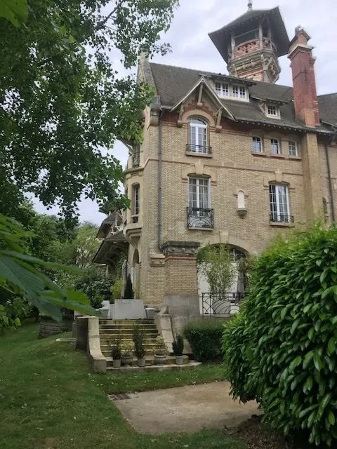 Välivaade - Duplex Flat with Terraces Facing Seine in Andrésy