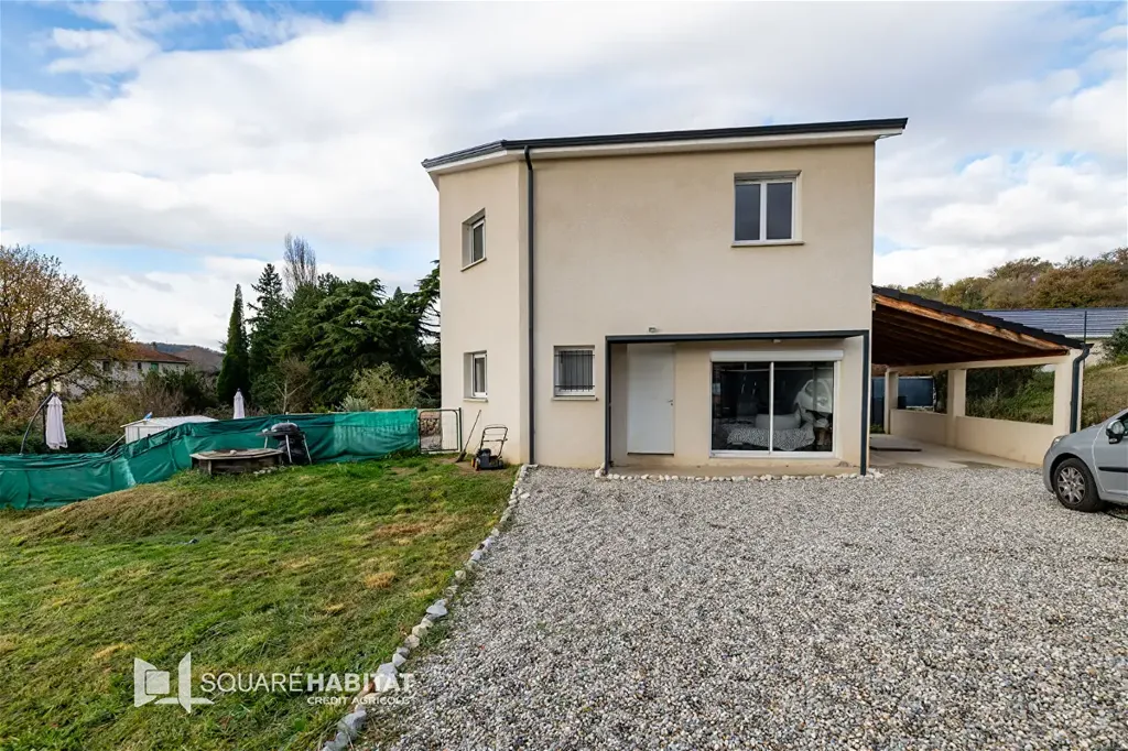 5-toaline maja asukohas Saint Uze