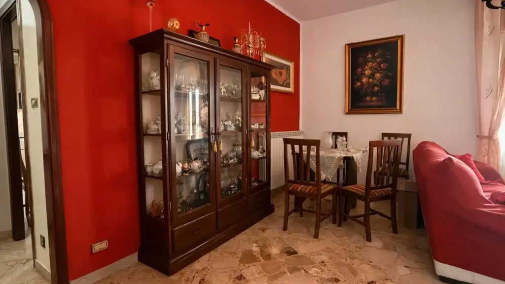 Dining Room - 5-Room Apartment with Balcony in Palermo