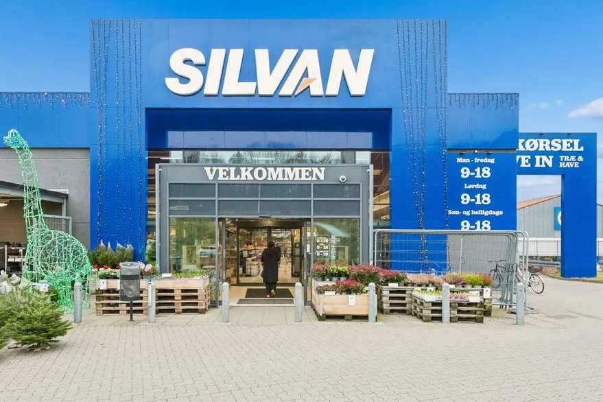 Välivaade - Big-Box Retail Unit in Næstved