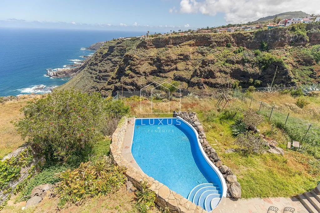 Piscine - Luxury Villa with Pool in El Sauzal