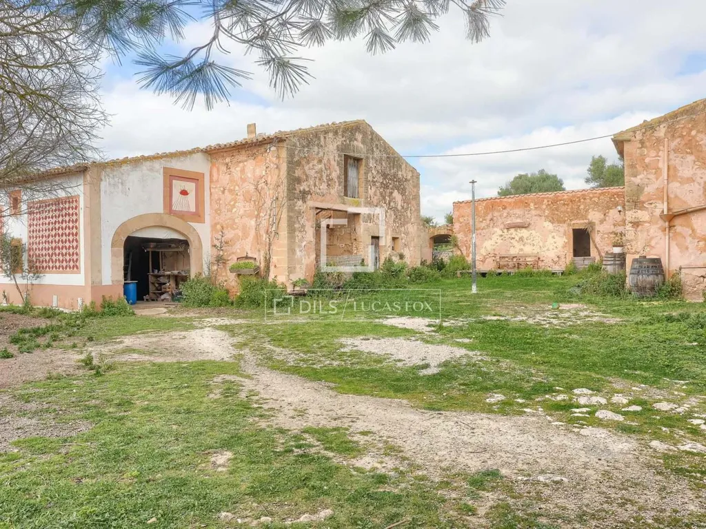Extérieur - Historic Estate with Equestrian Potential in Llucmajor