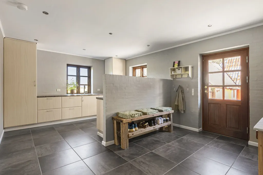 Cucina - Farmhouse with Private Lake in Juelsminde