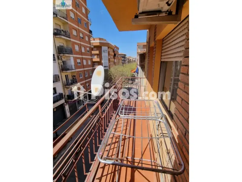 Balcon - Spacious Flat with Garden Access in Ensanche-Franciscanos