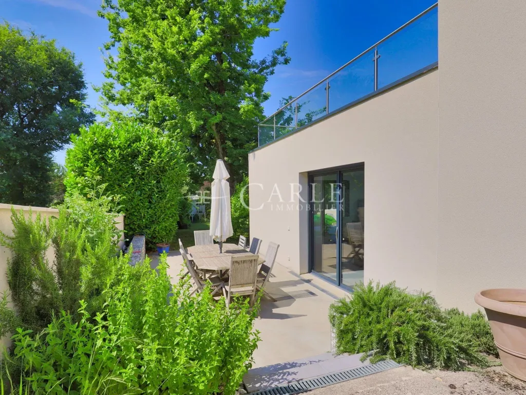 Maison 10 pièces à GENAS