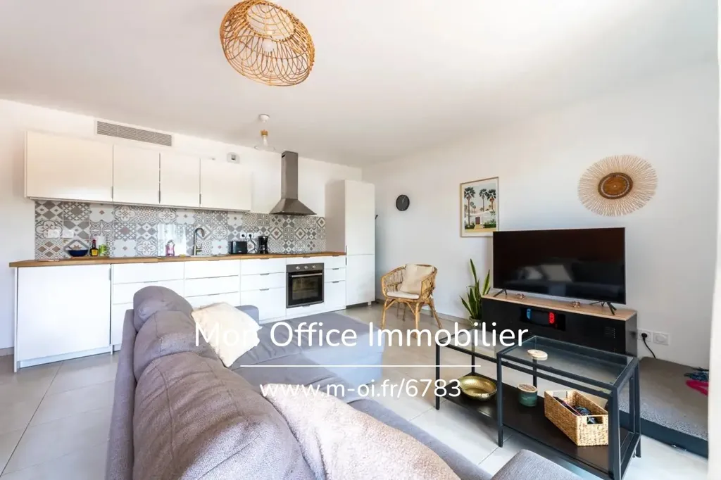 Elutuba - Modern Apartment with Terrace in Eguilles