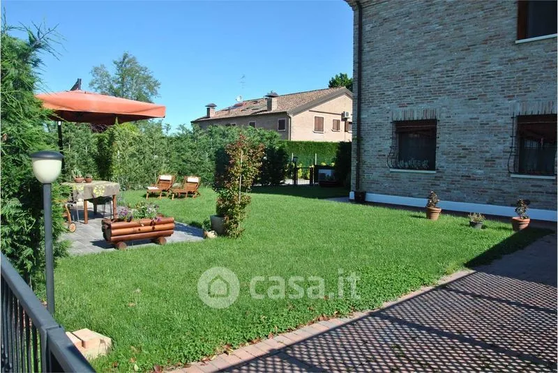 Aed - Rustic Casale with Pool in Vigarano Mainarda